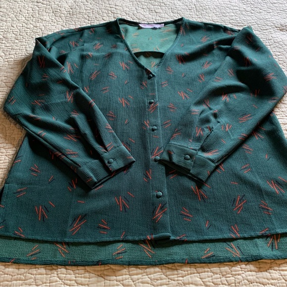 All in Favor Tops - All in Favor Emerald Green Blouse Size Small